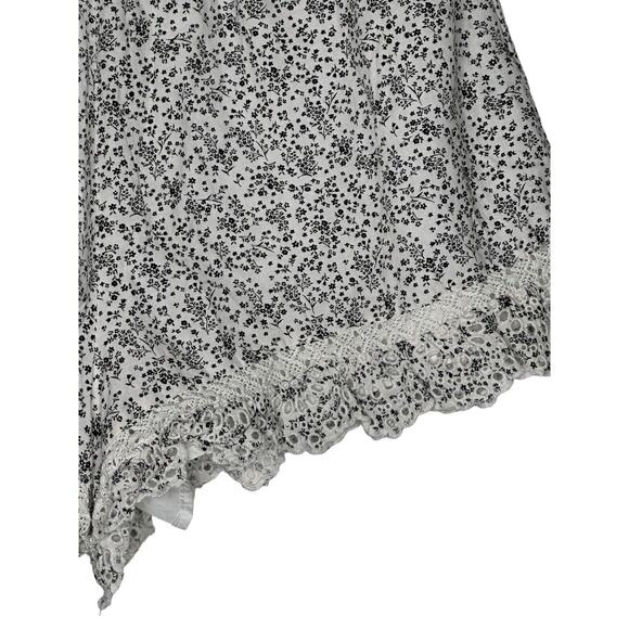 NWT American Eagle Women Shorts Large Floral Print Eyelet Ruffle Hem Linen Blend - Picture 6 of 12